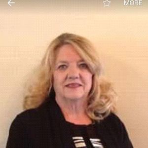 Meet your Posher, Connie